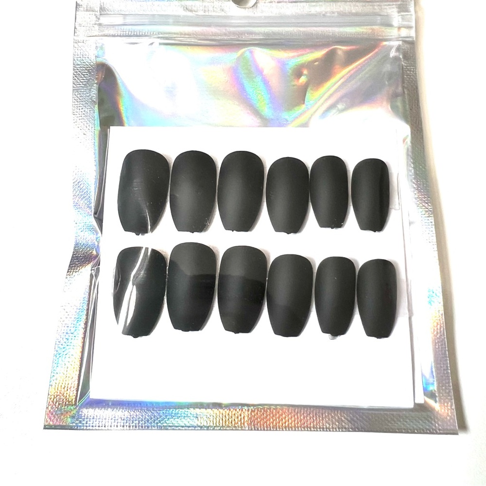 24 Pc Matte Black Press On Nails | Short Coffin Shape | Reusable with Kit